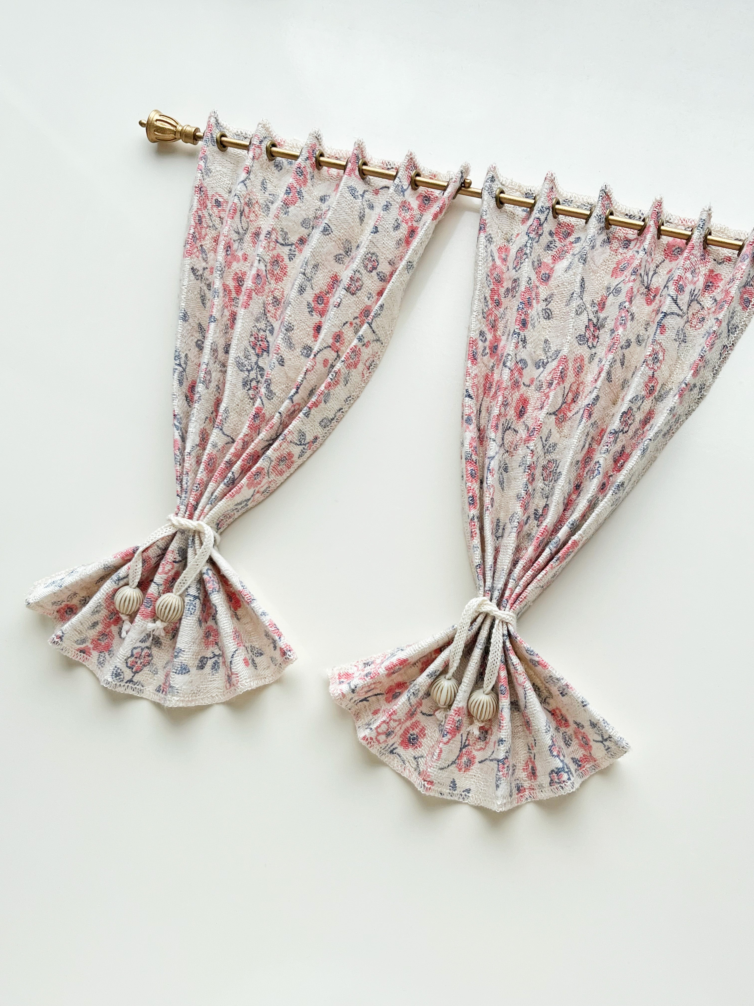 Window curtains 1/6 Scale dollhouse drape color - pink